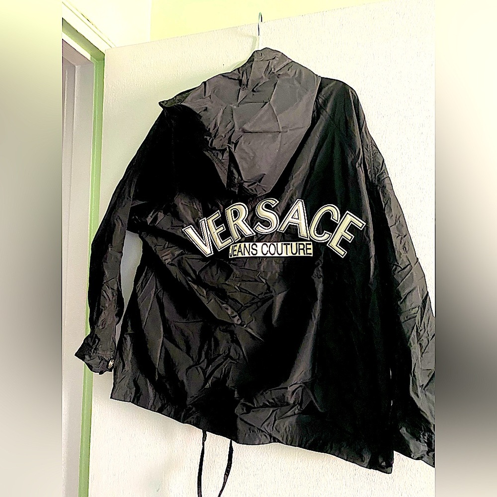 VERSACE JEANS COUTURE VINTAGE BLACK WINDBREAKER, SIZE L